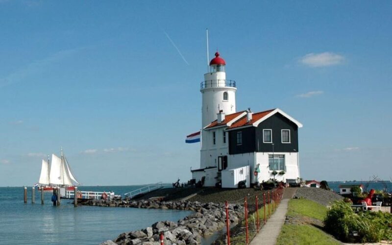 Volendam: E-Bike Rental including Highlights-Routes - A Practical Guide to the E-Bike Experience from Volendam