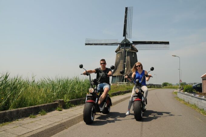 Volendam: E-Scooter Rental - Safety Guidelines