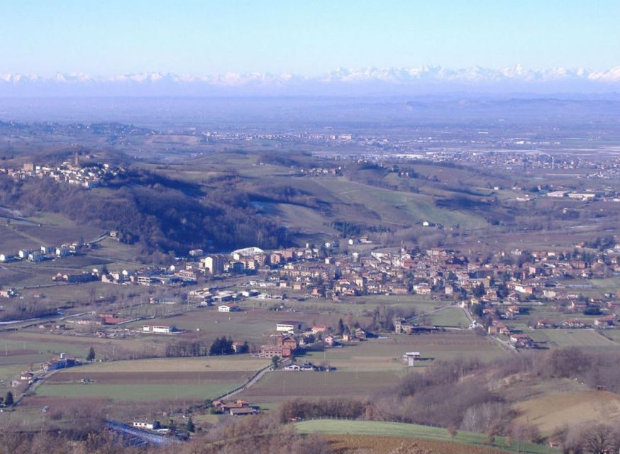 Volpedo: Piedmont Region Wine, Food, and Art E-Bike Day Tour - Tasting Pesca Di Volpedo Peaches