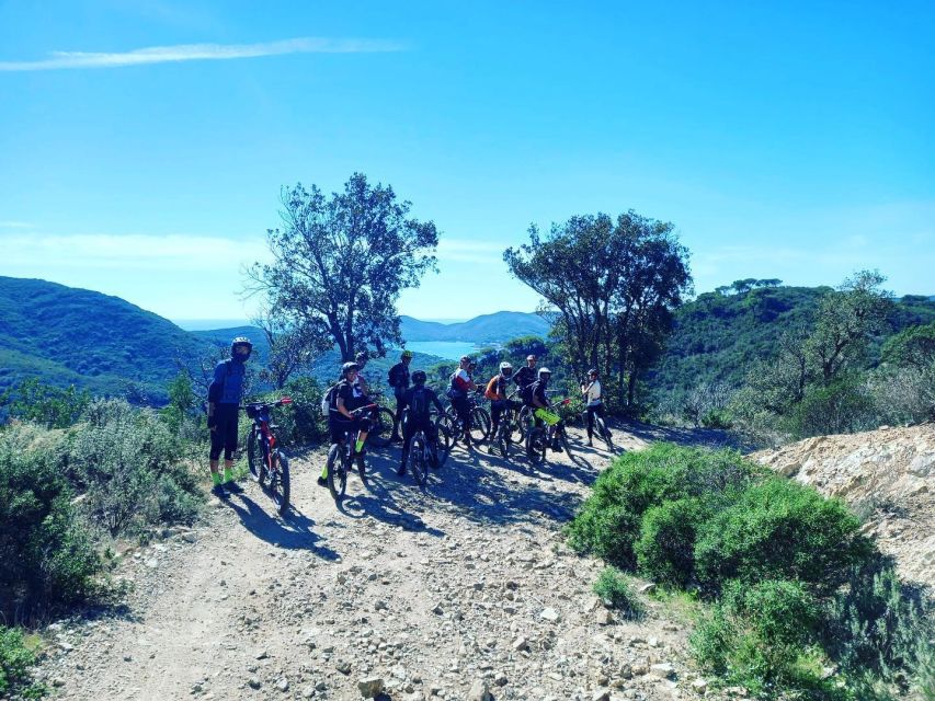 Volterra - Archeotour by E-Bike With Tasting - Meeting Point and Location