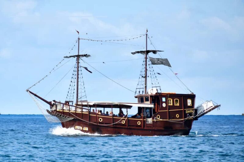 Vrsar: Dolphin Watching Boat Ride - Vrsar: Dolphin Watching Boat Ride