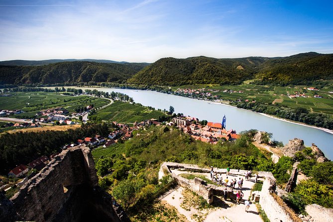 Wachau Valley Small-Group Tour and Wine Tasting From Vienna - Detailed Itinerary