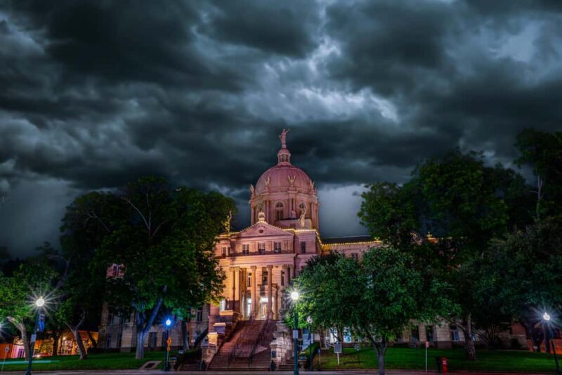 Waco Ghost Tour: Wild Whispers of the Wicked - Key Points