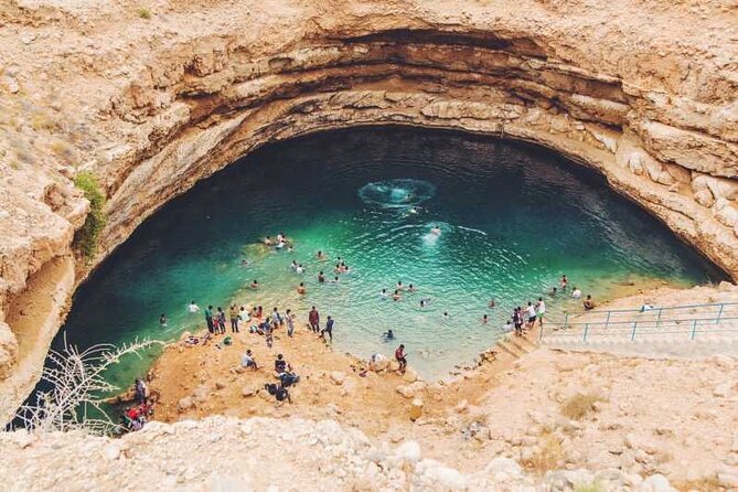 Wadi Shab & Bimah Sinkhole - Accessibility and Participation