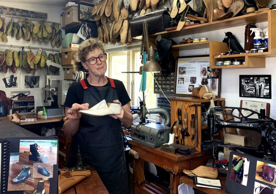 Waiheke Island: 5-Hour Guided Art Tour - Key Points
