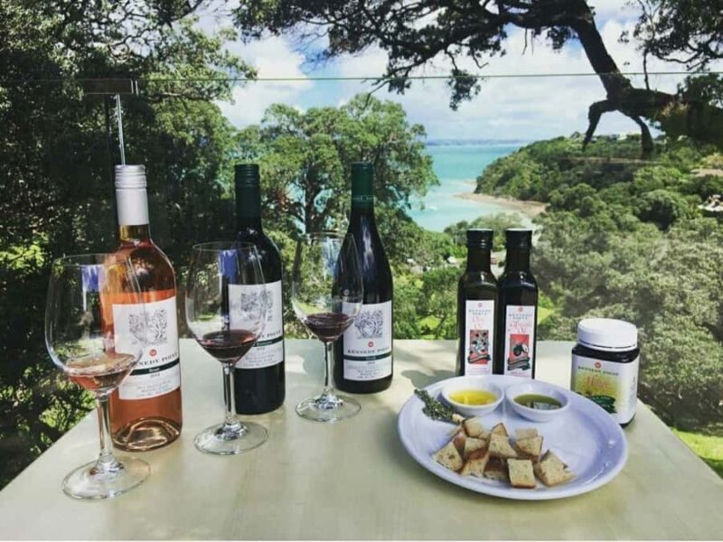 Waiheke Island Gourmet Food and Wine Tour with Lunch - What Makes This Tour Stand Out?