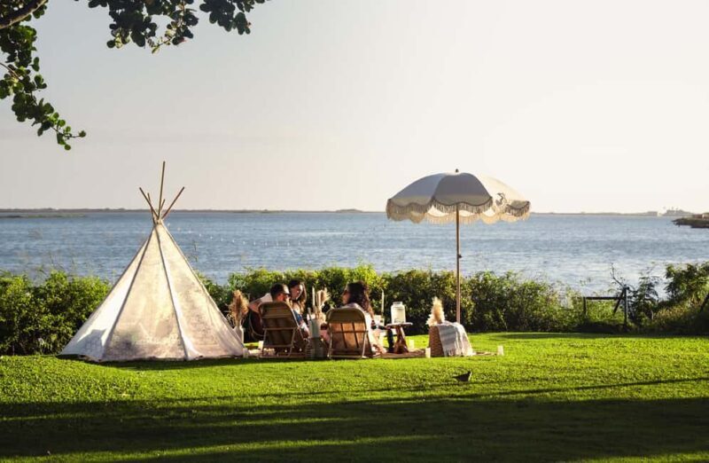 Waikiki : Beach Picnic with Professional Photography! - FAQ