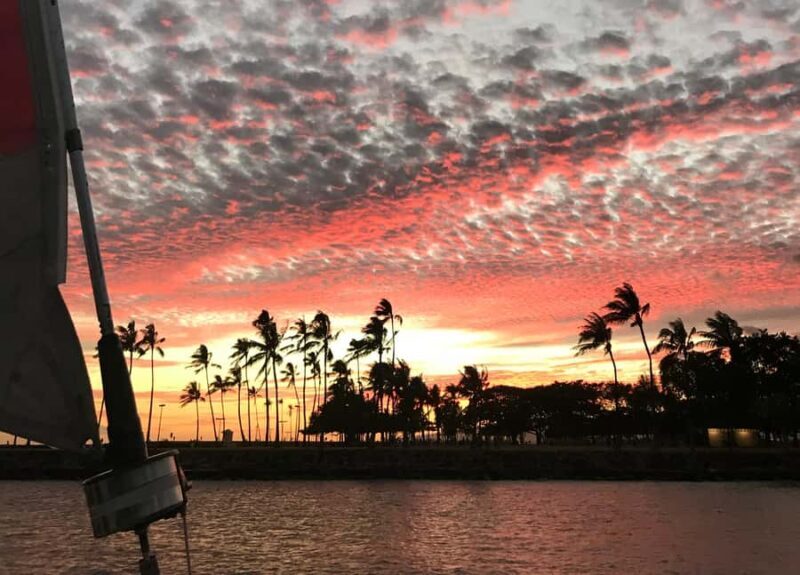 Waikiki Beach Sunset Sail and Swim on a Sailing Catamaran - What the Reviews Say
