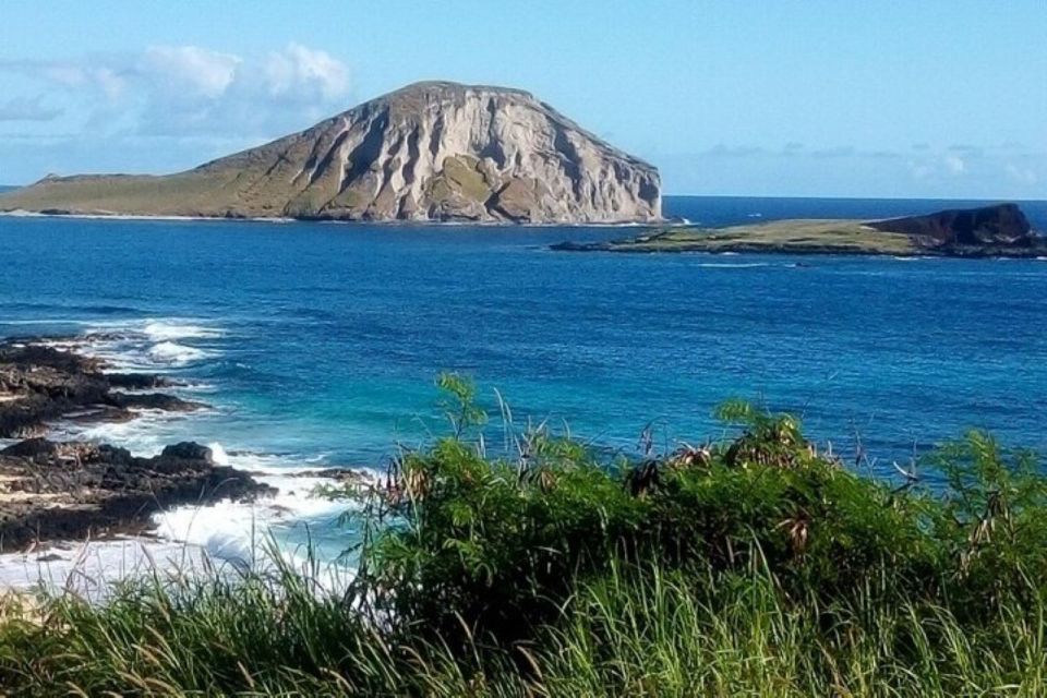 Waikiki: Guided Byodo Temple and Waimea Waterfalls Day Trip - Landmarks and Attractions
