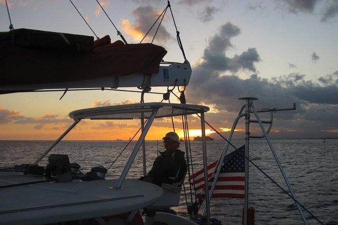 Waikiki Sunset Cocktail Cruise Including Drinks and Appetizers - Meeting and Pickup