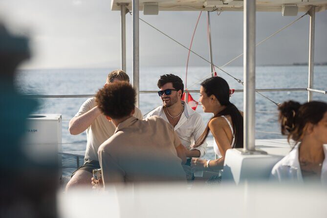 Waikiki Sunset Cruise With Live Music Entertainment from Oahu - Who Will Love This Cruise?