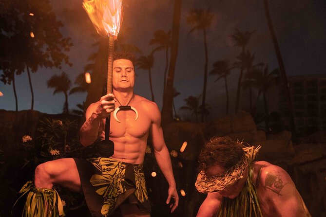 Wailele Luau Including Fire and Knife Performance Plus Dinner - Venue and Ambiance