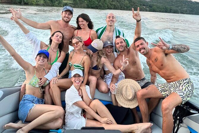 Wakesurf Boat Rental Surf, Ski, Wakeboard & Tube on Lake Austin - An In-Depth Look at the Wakesurf Boat Rental Experience