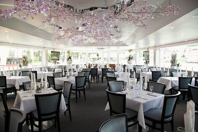 Walhalla tour by boat in Regensburg - The Overall Value