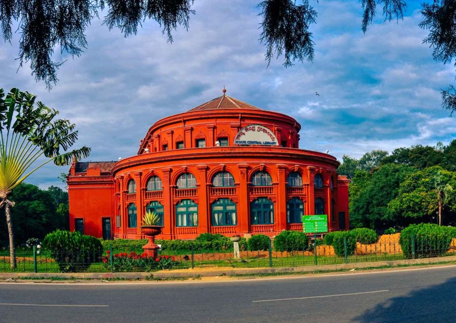 Walk on Tales of Bangalore (2 Hours Guided Walking Tour) - Tips for Participants