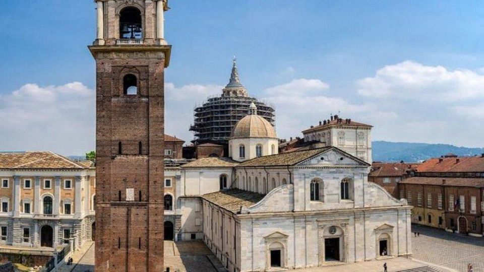 Walk Through Turin and Royal Palace - Visiting Piazza San Carlo