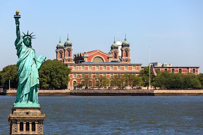 Walking and Boat Tours explore Manhattan Brooklyn Staten Island - An Overview of the Experience