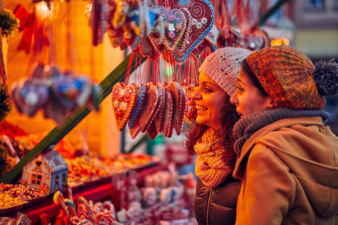Walking Christmas Tour Filled With Magic in Shkodra - Preparing for the Tour