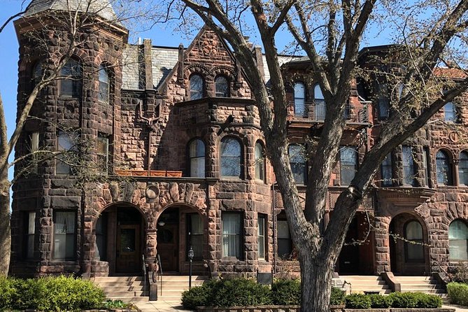 Walking F. Scott Fitzgeralds St. Paul Life & Homes Private Tour (2 Hrs) - Personalized and Engaging Tour Experience