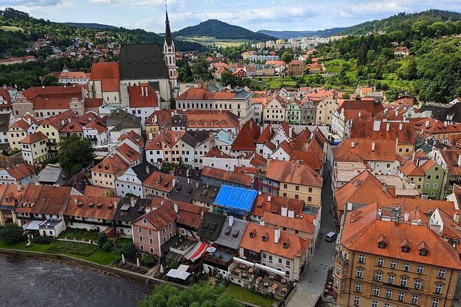 Walking Private Guided Tour in Cesky Krumlov With Local Certified Guide - Inclusions