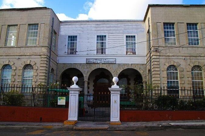 Walking Through Antigua's History - Timing and Pacing