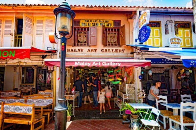 Walking Tour: Exploring Singapores Kampong Glam ! - Bustling Streets: Bussorah Street & Arab Street