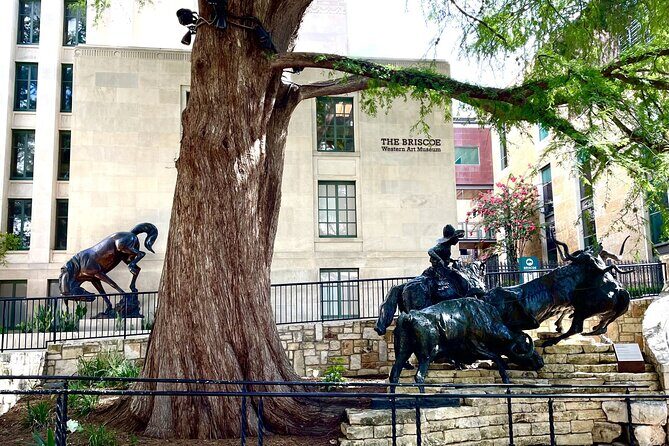 Walking Tour exploring the Art along the San Antonio Riverwalk - Who Will Love This Experience?