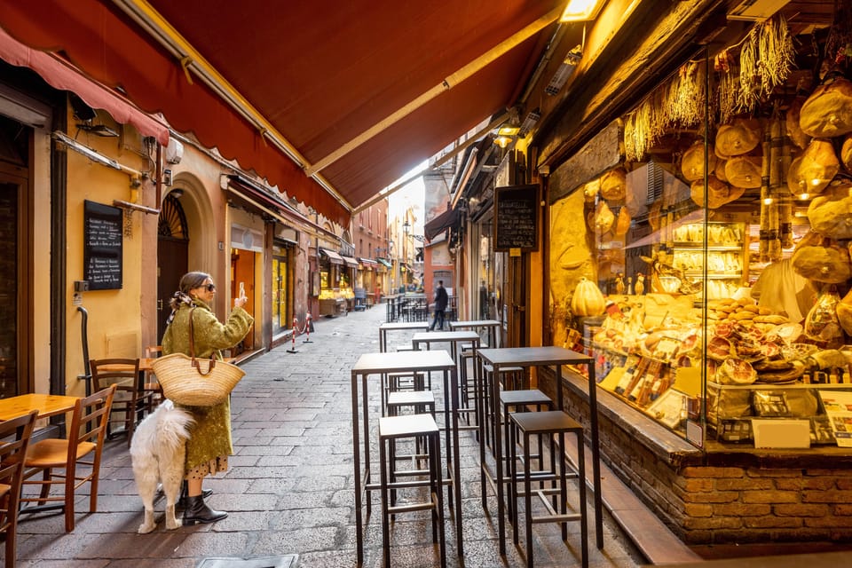 Walking Tour in Bologna With Tastings and Stories - Culinary Highlights