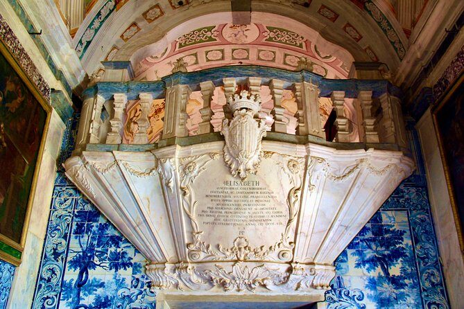 Walking Tour in Estremoz - A Deep Dive into the Estremoz Walking Tour