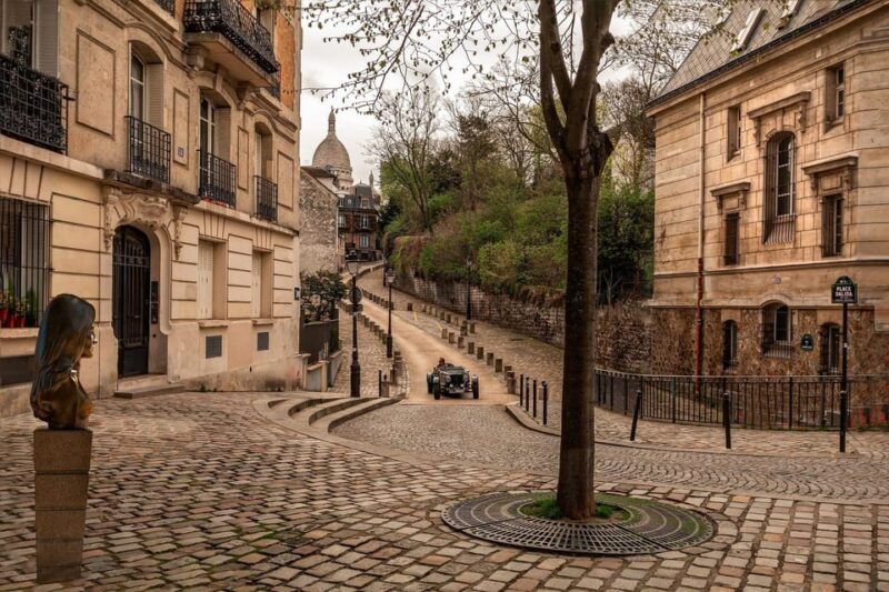 Walking Tour in Paris Montmartre With Tastings and Stories - Meeting Information and Requirements