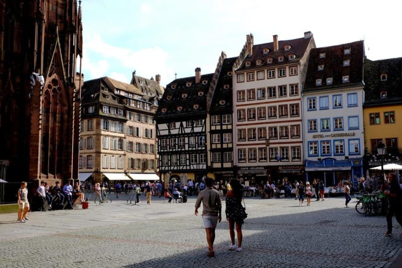 Walking Tour in Strasbourg With Tastings and Stories - Exploring Strasbourgs Local Flavors