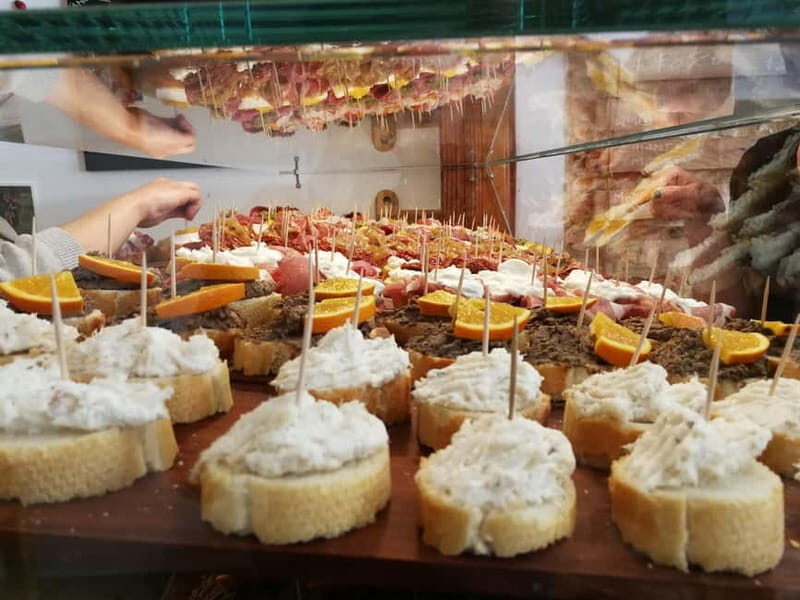 Walking Tour in Venice Rialto with Tastings and Stories - The Sum Up: Who Will Love This Tour?