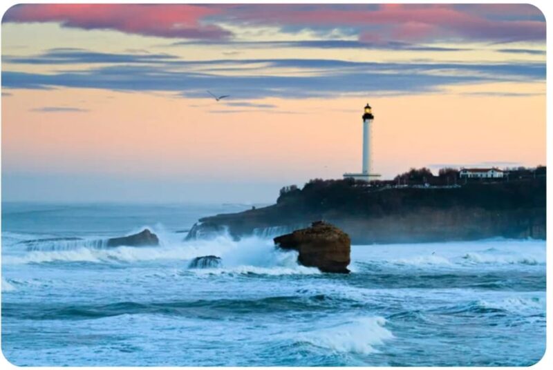 Walking Tour of Biarritz History and Curiosities - The Secrets of Biarritz Palaces