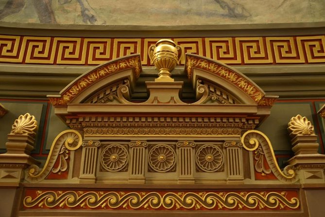 Walking Tour of Bucharest - Review Highlights