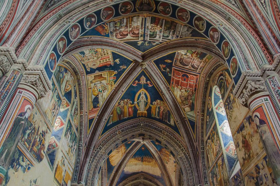 Walking Tour of Galatina With Pasticciotto Tasting - Architectural Styles From Romanesque to Byzantine