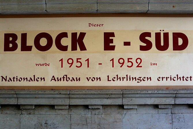 Walking Tour of Karl Marx Allee the Socialist Boulevard - Meeting and End Points