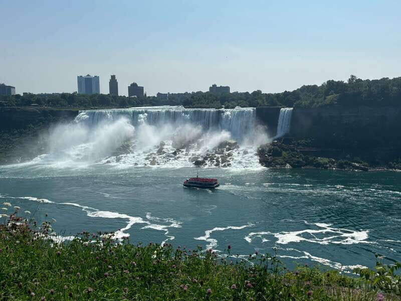 Walking Tour of Niagara Falls Canada and Hornblower Boat - FAQ