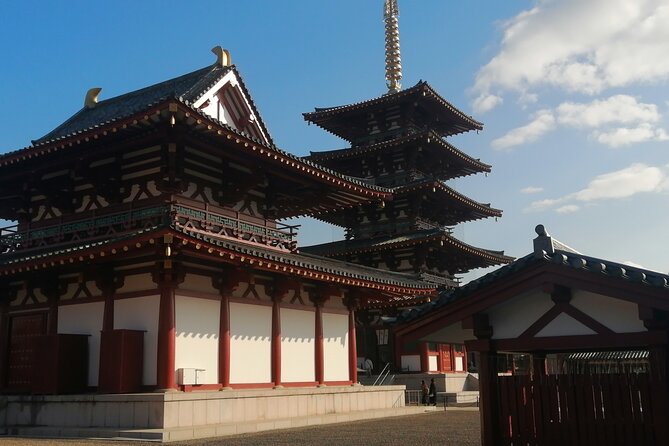 Walking Tour of Osakas 5 Must-See Sights, With Ramen for Lunch - Included Experiences