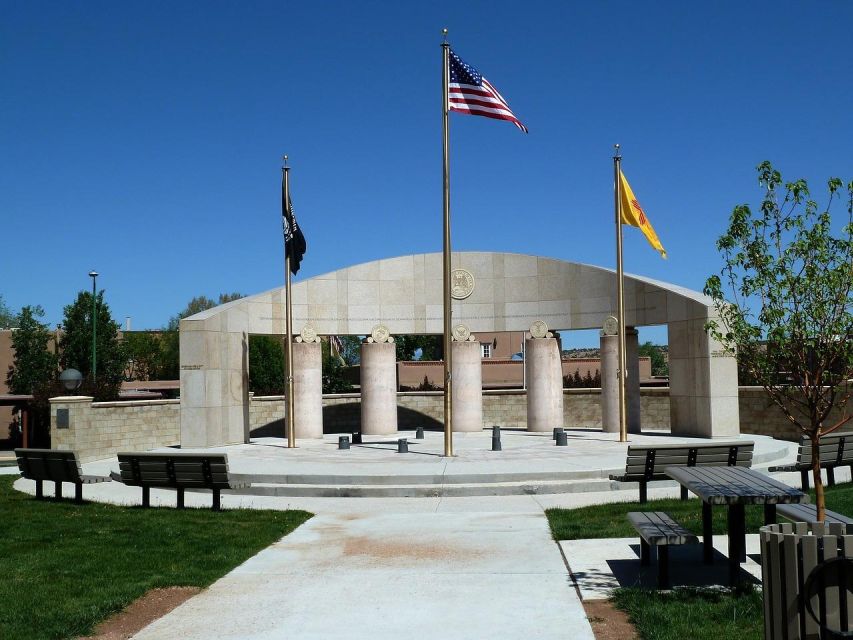 Walking Tour of Santa Fe's Most Beautiful and Historic Sites - Tour Description and Details