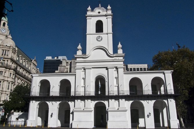 Walking Tour of the Plaza De Mayo in Buenos Aires - Role of Plaza De Mayo in Protests