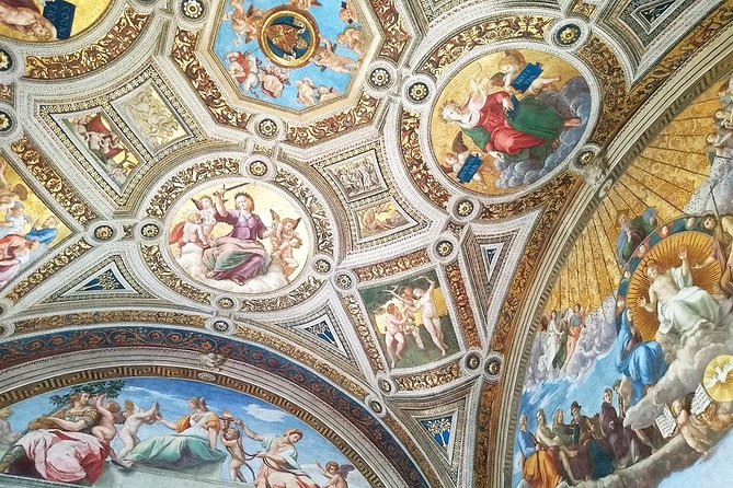 Walking Tour of the Vatican City With Skip-The-Line Tickets & Sistine Chapel - Explore the Sistine Chapel