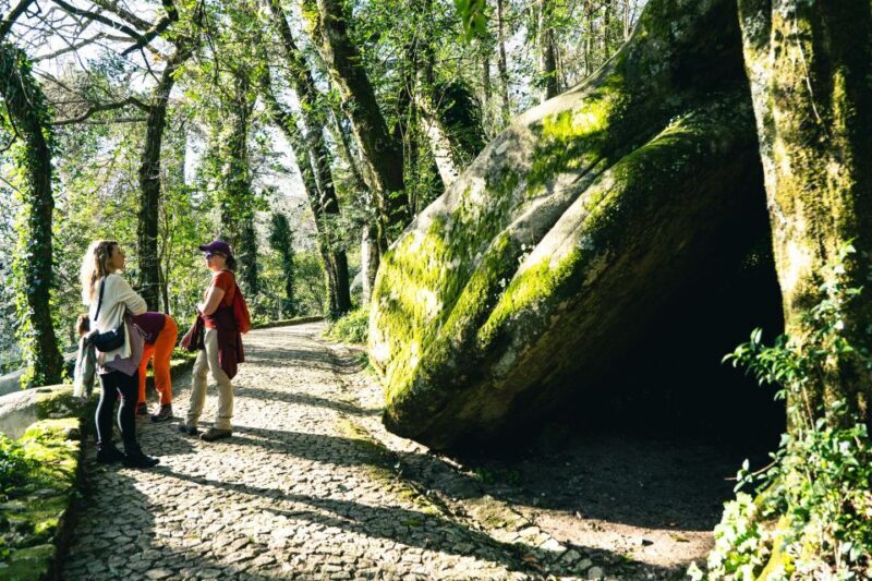 Walking tour:Pena Palace, Moorish Castle,Quinta da Regaleira - Who Will Love This Tour?