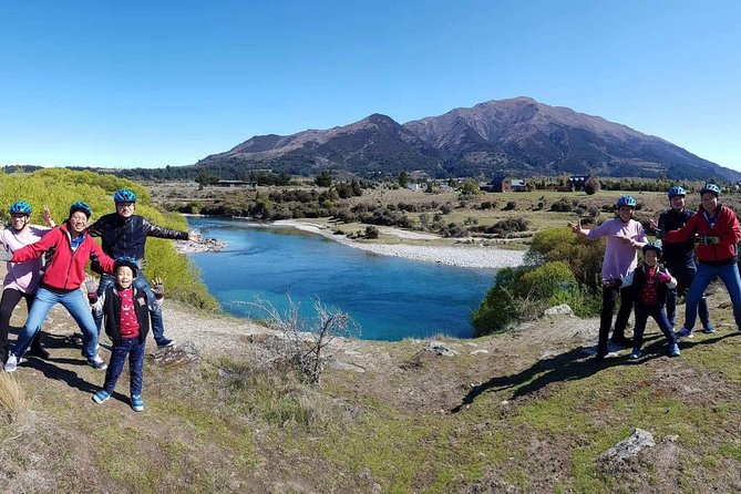 Wanaka Small Group Guided 2.5hour Scenic Bike Tour - Tour Inclusions and Amenities