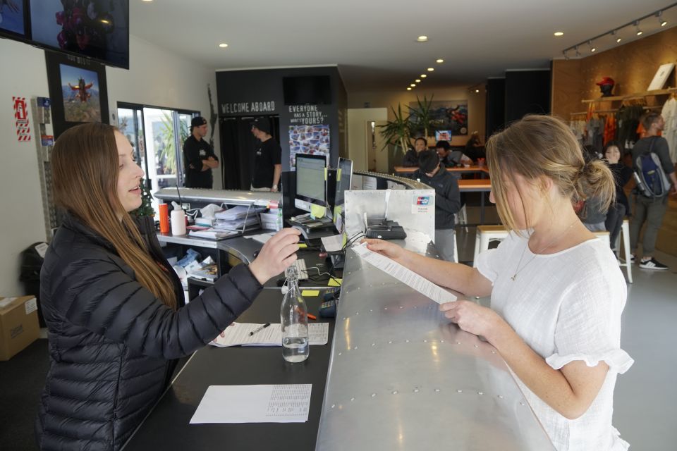 Wanaka: Tandem Skydive Experience 9,000, 12,000 or 15,000-ft - Pickup Locations and Highlights