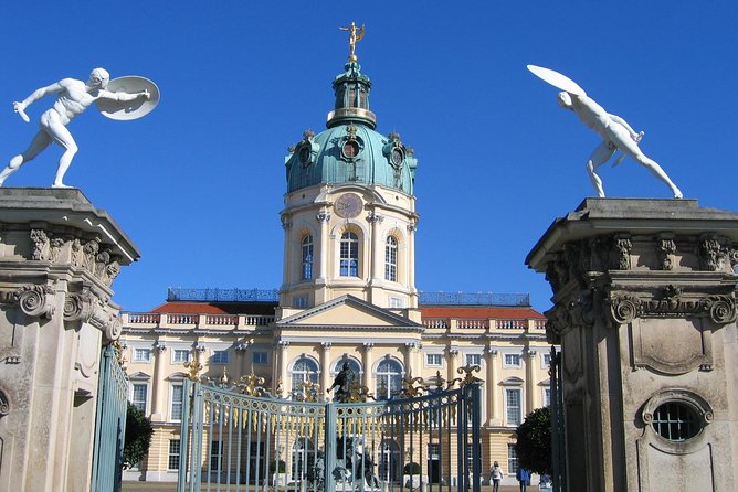 Warnemuende Shore Excursion: Berlin Private Sightseeing Tour From Rostock - Cancellation Policy