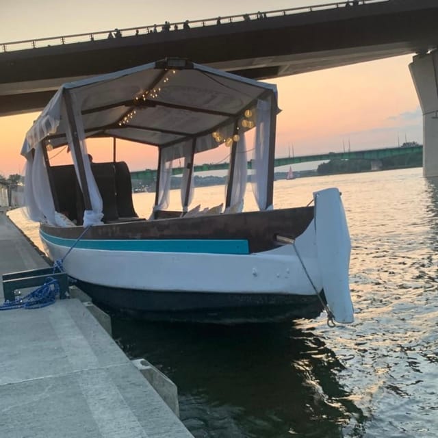 Warsaw: Scenic Cruise by Gondola on the Vistula River - The Sum Up