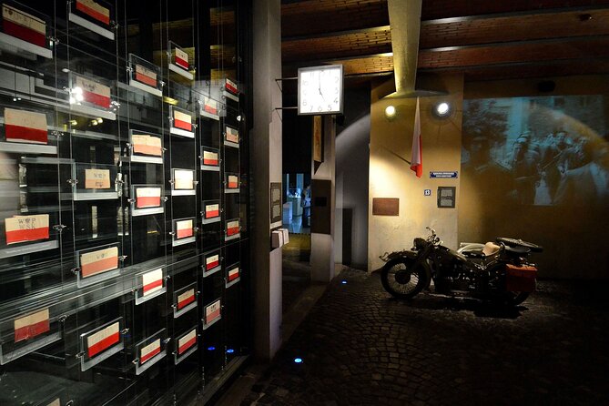 Warsaw Uprising Museum + Polish Vodka Museum: SMALL GROUP /inc. Pick-up/ - Discovering the Polish Vodka Museum