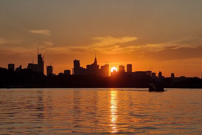Warsaw Vistula River Sunset Cruise with Welcome Drink - Who Will Love This Experience?