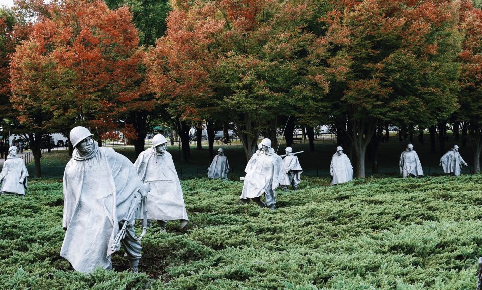 Washington, D.C: National Mall Tour With Monument Ticket - Photo Opportunities