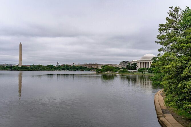 Washington DC Day to Night with Mount Vernon Small Group 12 Tour - FAQ